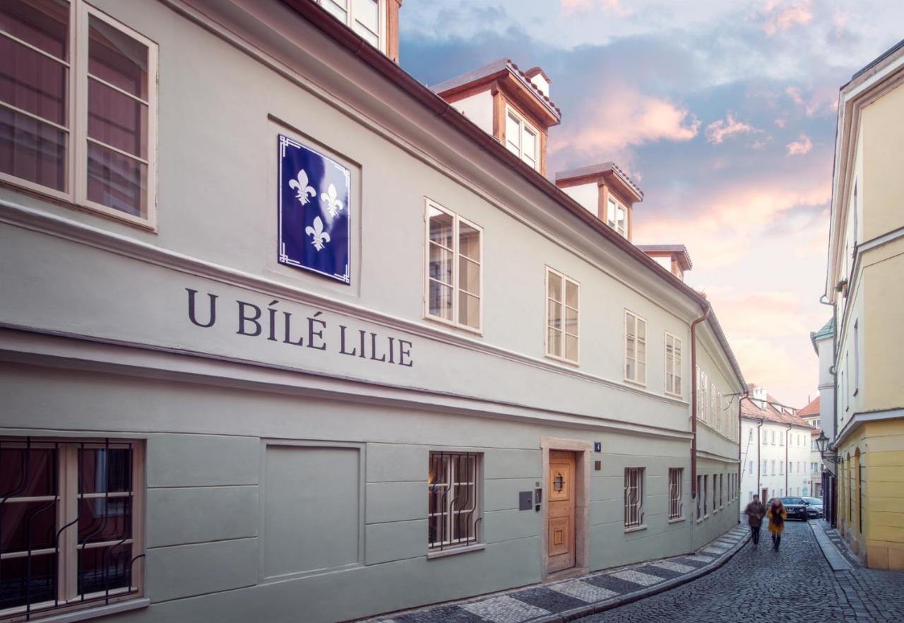 Hotel At The White Lily Prag Dış mekan fotoğraf